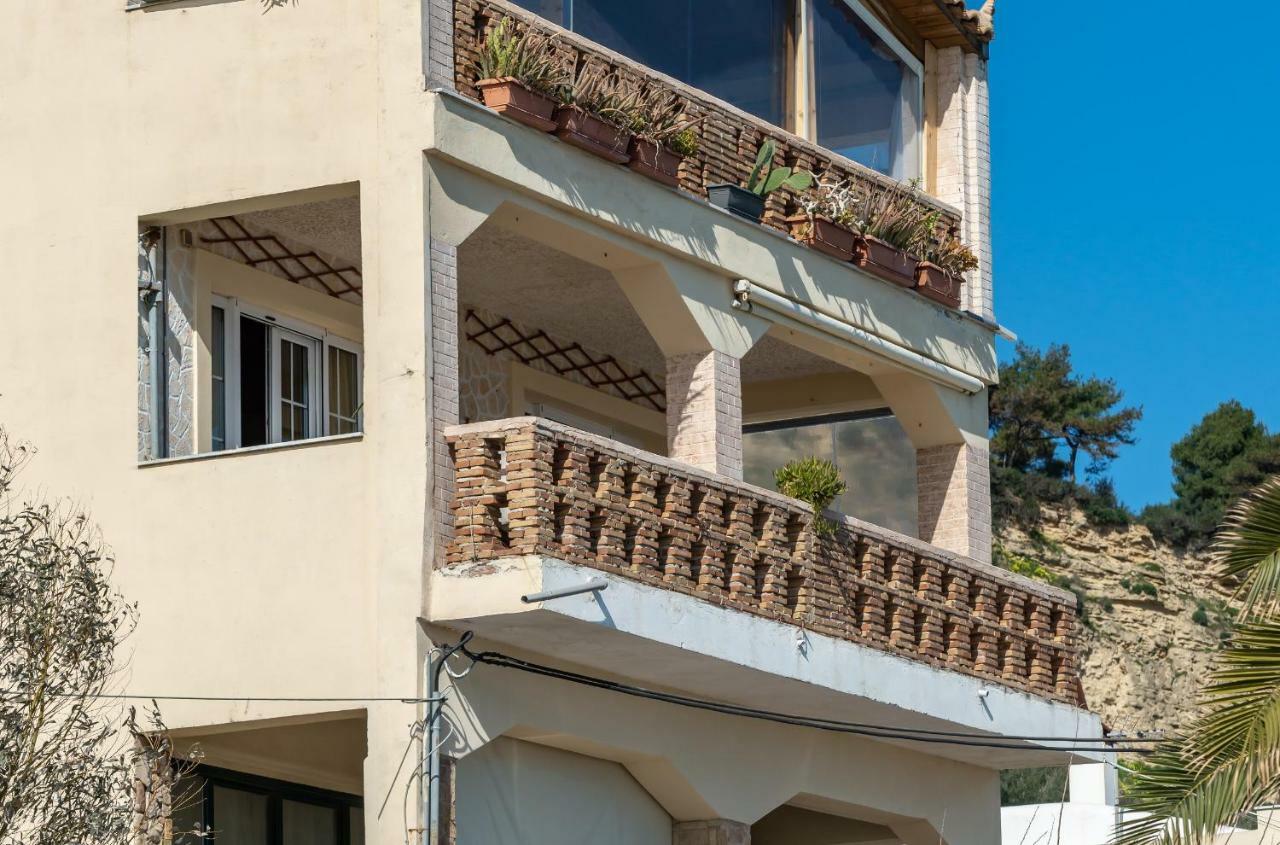 Green Boat Apartment Akrotiri  Exterior photo